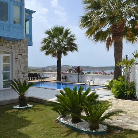 Fener Burnunda Denize Sifir Orjinaltas Malikane * Çeşme