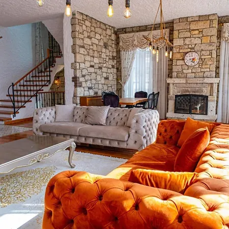 Fener Burnunda Denize Sifir Orjinaltas Malikane Çeşme